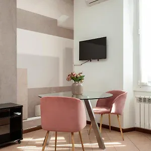 Exquisite Vannucci- Porta Romana Holiday home Milan