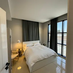 تحقق من التوفر