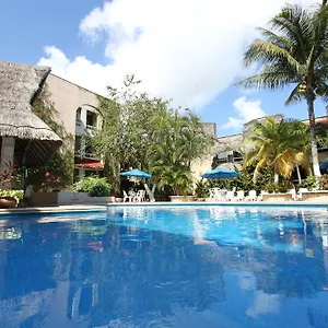 https://plaza-caribe.quintano-roohotels.com