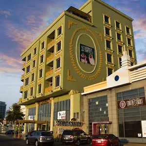 Hotel Lechateau Boutique By Al Balad